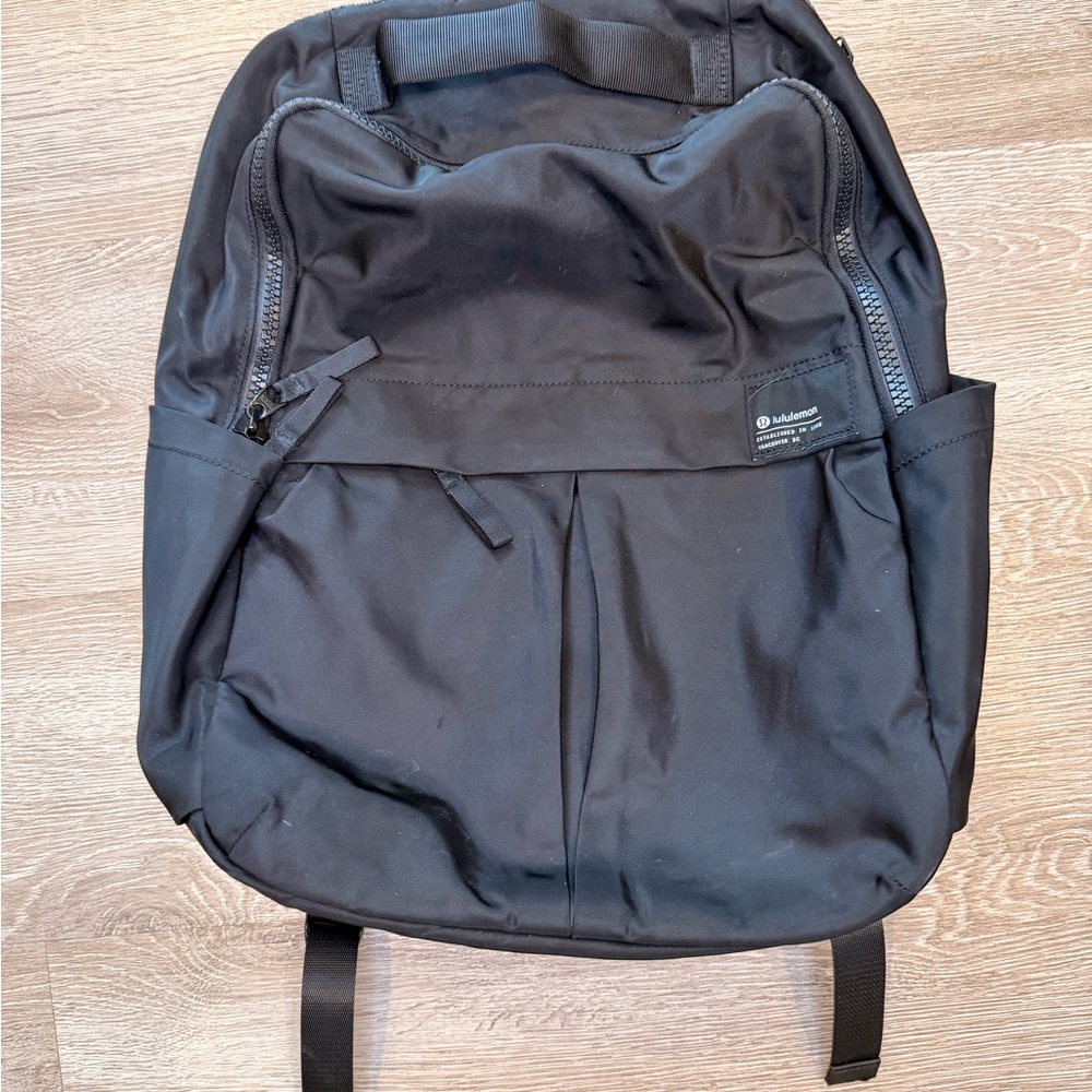 lululemon athletica woman’s Black Everyday Backpack